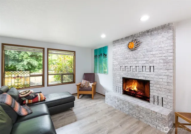 Photo 3 of Single family home for sale at 191 Sunland Dr, Sequim, WA 98382 | MLS# NWM2510949 | Listing updated on 2026-09-21