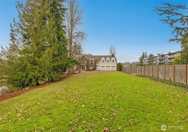 Photo 2 of Land for sale at 2540 39th Avenue E #5, Seattle, WA 98112 | MLS# NWM2510960 | Listing updated on 2026-09-21