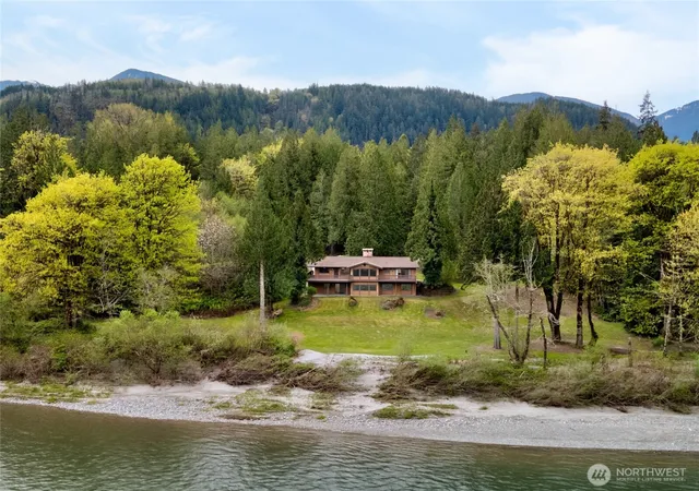 Single family home for sale at 7337 Skagit View Dr, Concrete, WA 98237 | MLS# NWM2510977