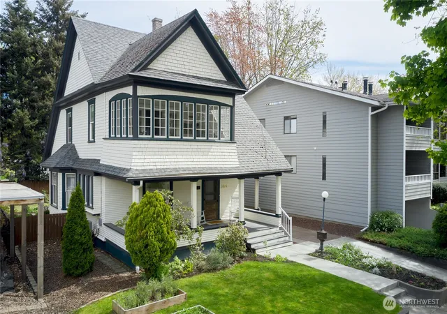 Photo 2 of Sale Pending at 389 S Palouse St, Walla Walla, WA 99362 | MLS# NWM2510980 | Listing updated on 2026-09-25