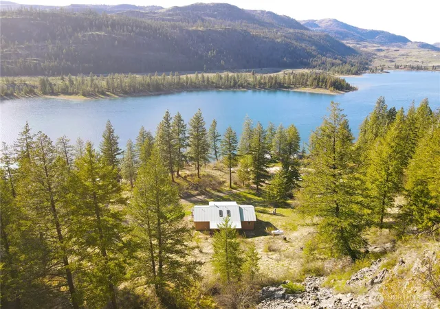 Photo 1 of Single family home for sale at 60 E Wannacut Ln, Oroville, WA 98844 | MLS# NWM2510991 | Listing updated on 2026-09-21