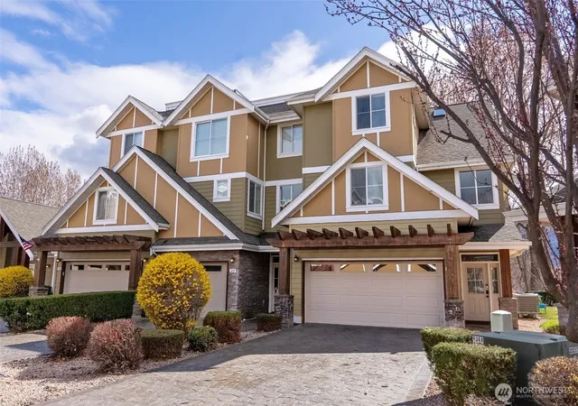 Photo 2 of Townhouse for sale at 24 Sandalia Ct, Oroville, WA 98844 | MLS# NWM2511037 | Listing updated on 2026-09-21