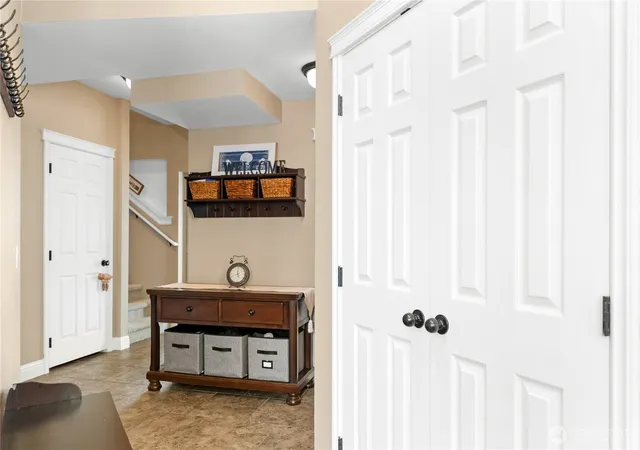 Photo 3 of Townhouse for sale at 24 Sandalia Ct, Oroville, WA 98844 | MLS# NWM2511037 | Listing updated on 2026-09-21
