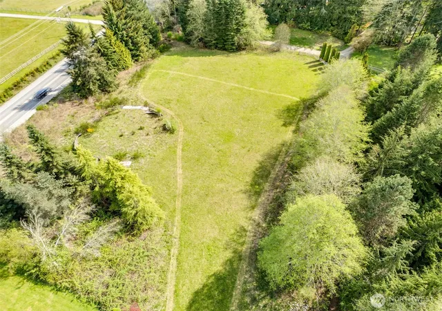Photo 3 of Sale Pending at 234 Nw 2 Crane Ln, Poulsbo, WA 98370 | MLS# NWM2511095 | Listing updated on 2026-09-25