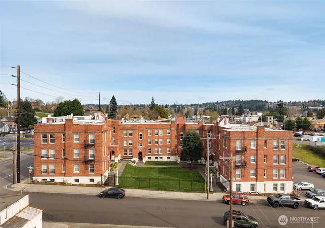 Photo 1 of Sale Pending at 834 Ml King Way Dr, Bremerton, WA 98337 | MLS# NWM2511189 | Listing updated on 2026-09-25