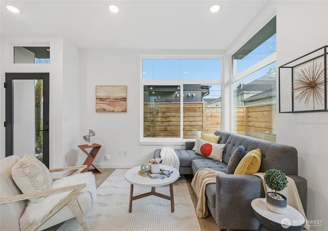 Photo 2 of Sale Pending at 809 S Sullivan St, Seattle, WA 98108 | MLS# NWM2511213 | Listing updated on 2026-09-25