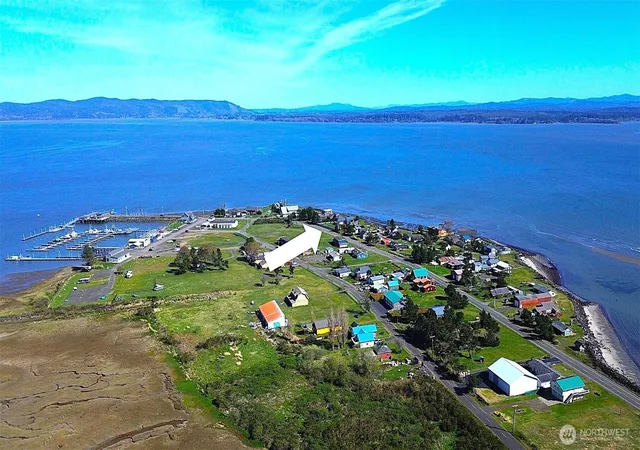 Photo 4 of Single family home for sale at 3253 Kindered Ave, Tokeland, WA 98590 | MLS# NWM2511234 | Listing updated on 2026-09-21