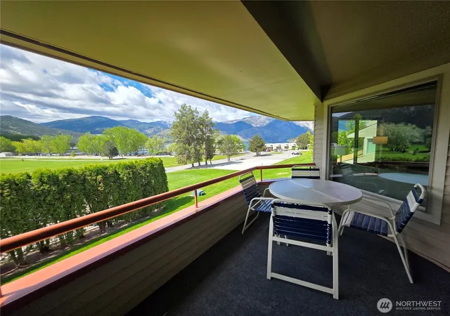 Photo 4 of House for sale at 1 Lodge 609 Q, Manson, WA 98831 | MLS# NWM2511330 | Listing updated on 2026-09-21