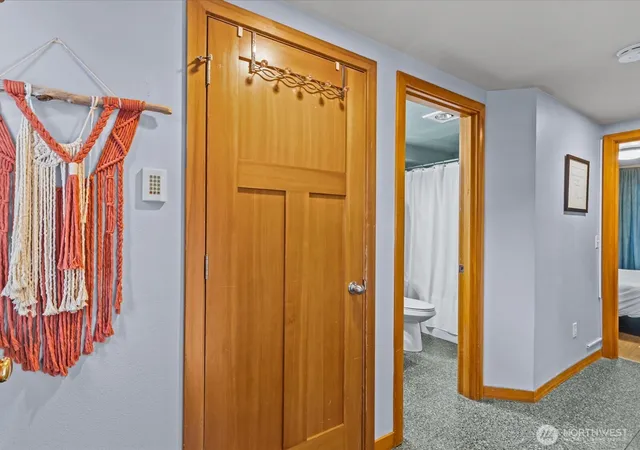 Photo 4 of Townhouse for sale at 9010 18th Avenue SW #B, Seattle, WA 98106 | MLS# NWM2511371 | Listing updated on 2026-09-21