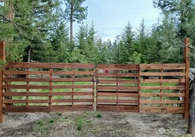 Photo 3 of Land for sale at 38 Broser Way W, Tonasket, WA 98855 | MLS# NWM2511443 | Listing updated on 2026-09-21