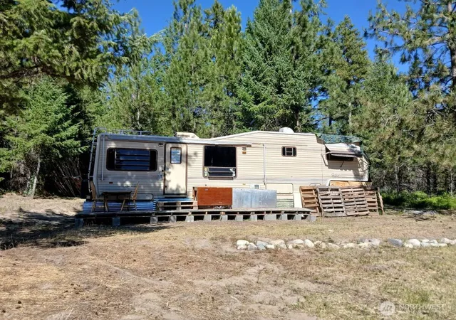 Photo 3 of Land for sale at 38 Broser Way W, Tonasket, WA 98855 | MLS# NWM2511443 | Listing updated on 2026-09-21