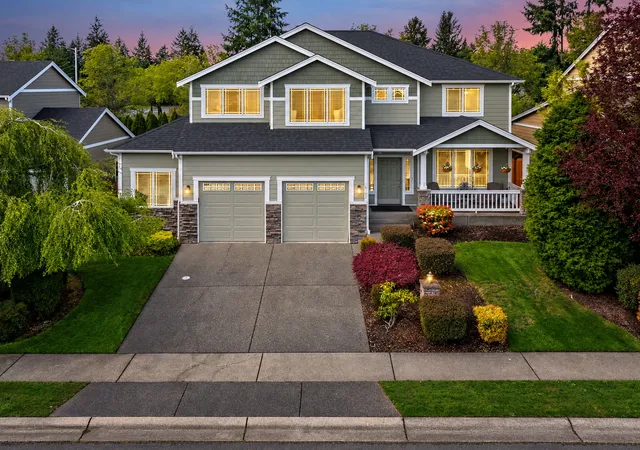 Single family home for sale at 18122 92nd Avenue E, Puyallup, WA 98375 | MLS# NWM2511504