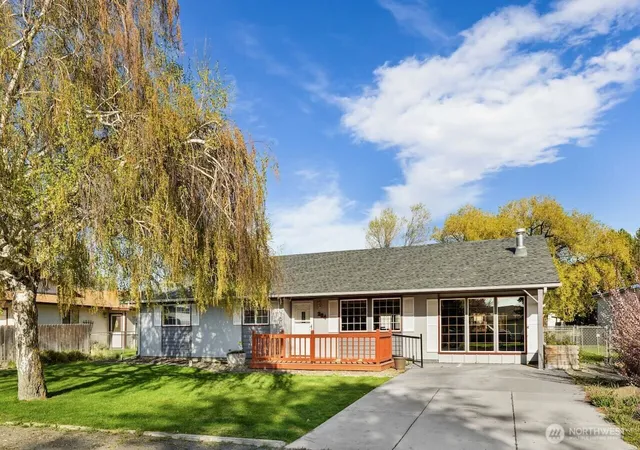 Photo 1 of Single family home for sale at 204 N Mason St, Kittitas, WA 98934 | MLS# NWM2511521 | Listing updated on 2026-09-21