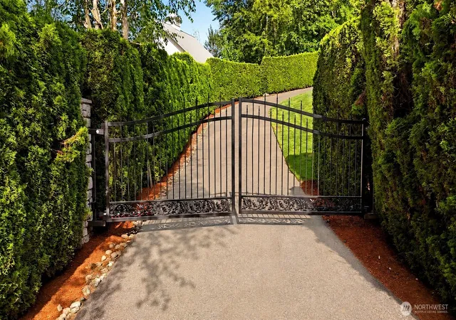 Photo 3 of Mansion for sale at 15535 148th Avenue Ne, Woodinville, WA 98072 | MLS# NWM2511528 | Listing updated on 2026-09-21
