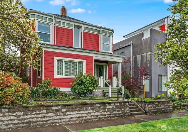 Multi family home for sale at 612 N Oakes St, Tacoma, WA 98406 | MLS# NWM2511533