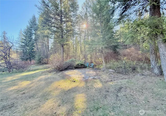 Photo 3 of Single family home for sale at 1092 Aeneas Valley Rd, Tonasket, WA 98855 | MLS# NWM2511538 | Listing updated on 2026-09-21