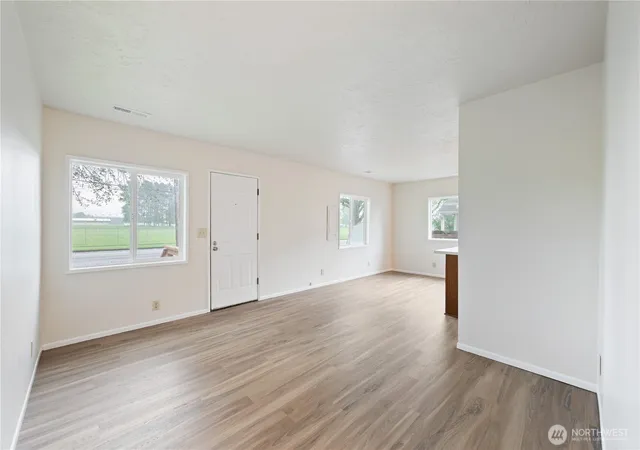 Photo 2 of Sale Pending at 1123 7th Avenue, Longview, WA 98632 | MLS# NWM2511551 | Listing updated on 2026-09-25