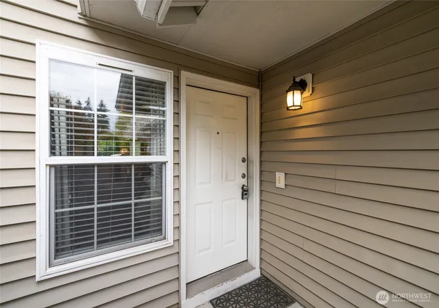 Photo 2 of Sale Pending at 5517 E 99th Street Ct #58, Puyallup, WA 98373 | MLS# NWM2511566 | Listing updated on 2026-09-25