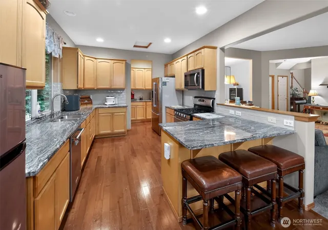 Photo 3 of Single family home for sale at 11221 Se 216th Street, Kent, WA 98031 | MLS# NWM2511613 | Listing updated on 2026-10-01