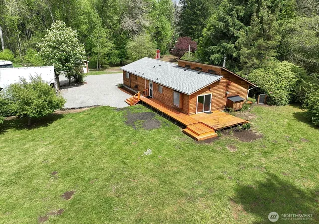 Photo 3 of Sale Pending at 14812 Fox Hl Rd SE, Yelm, WA 98597 | MLS# NWM2511669 | Listing updated on 2026-09-25