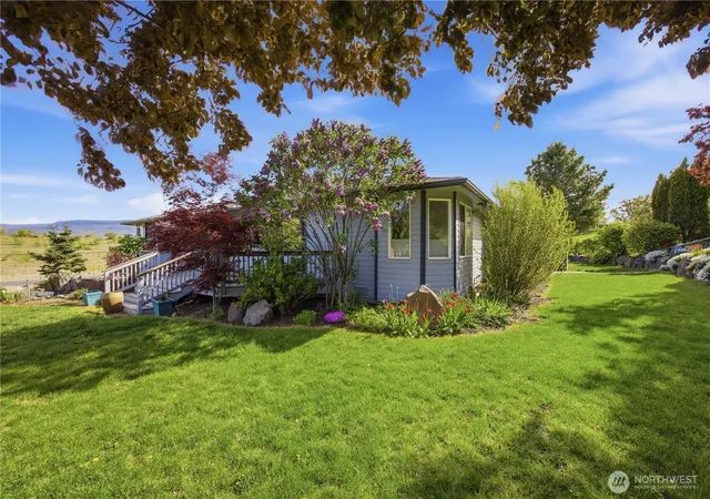 Photo 4 of Sale Pending at 3503 W Malaga Rd, Malaga, WA 98828 | MLS# NWM2511795 | Listing updated on 2026-09-30