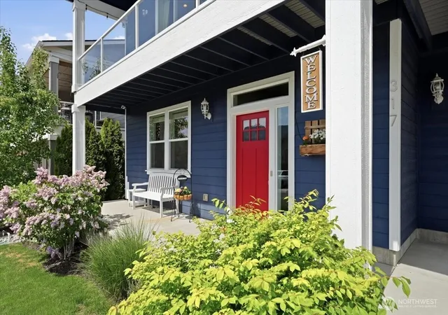 Photo 3 of Single family home for sale at 317 Village Dr, Manson, WA 98831 | MLS# NWM2511824 | Listing updated on 2026-09-22