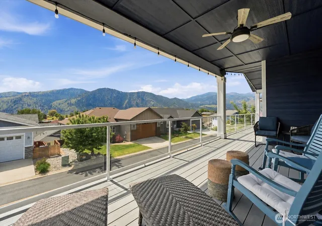 Photo 4 of Single family home for sale at 317 Village Dr, Manson, WA 98831 | MLS# NWM2511824 | Listing updated on 2026-09-22