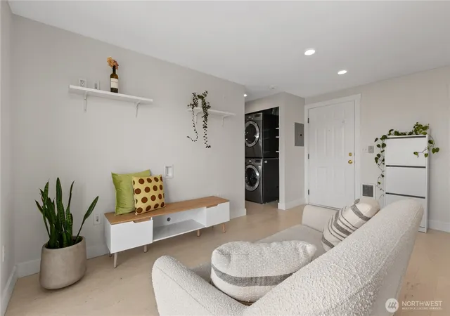 Photo 4 of Condo for sale at 12056 15th Avenue NE #404, Seattle, WA 98125 | MLS# NWM2511893 | Listing updated on 2026-09-21