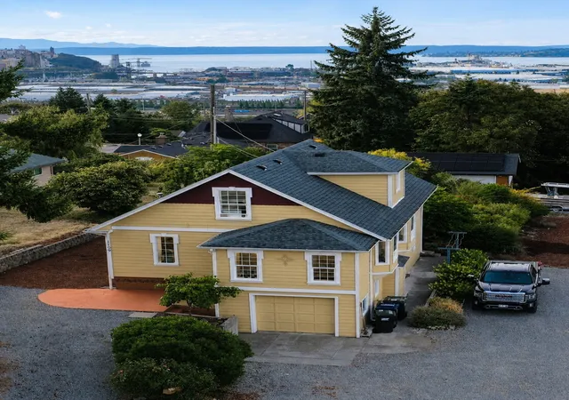 Multi family home for sale at 1109 E 31st Street, Tacoma, WA 98404 | MLS# NWM2512006