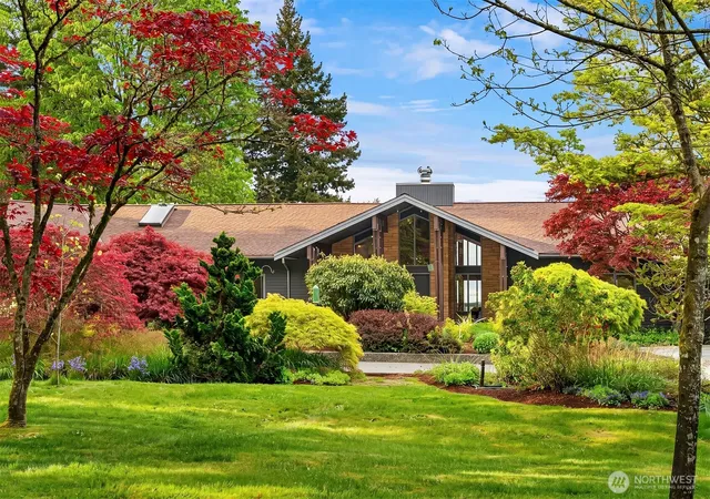 Photo 1 of Single family home for sale at 8425 Sw 216th Street, Vashon, WA 98070 | MLS# NWM2512011 | Listing updated on 2026-09-21