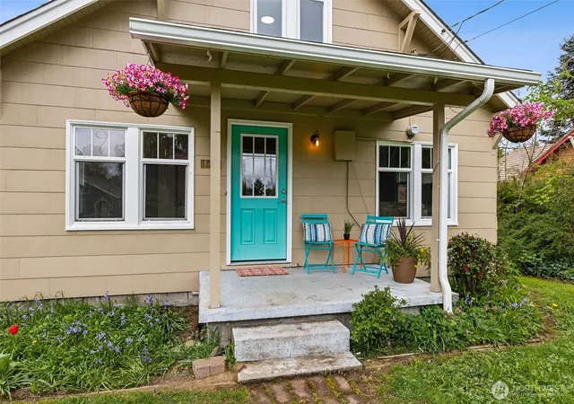 Photo 1 of Pending - Backup Offer Requested at 1008 Frederick St Se, Olympia, WA 98501 | MLS# NWM2512109 | Listing updated on 2026-10-03