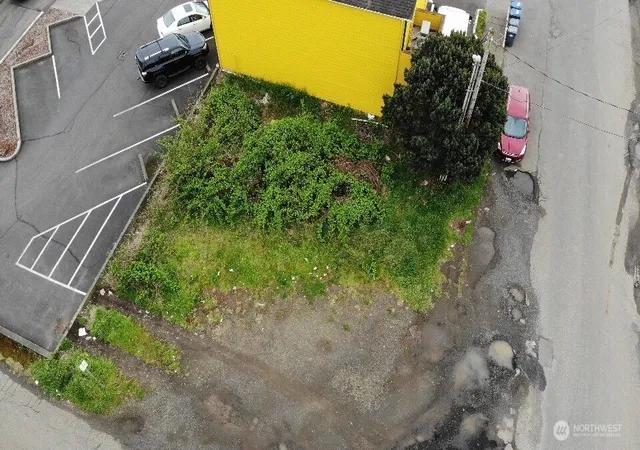 Photo 1 of Land for sale at 110 S Harbor St, Aberdeen, WA 98520 | MLS# NWM2512134 | Listing updated on 2026-09-21