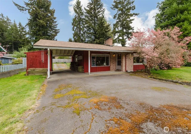 Photo 3 of Single family home for sale at 5924 Nora St Nw, Bremerton, WA 98311 | MLS# NWM2512140 | Listing updated on 2026-09-21