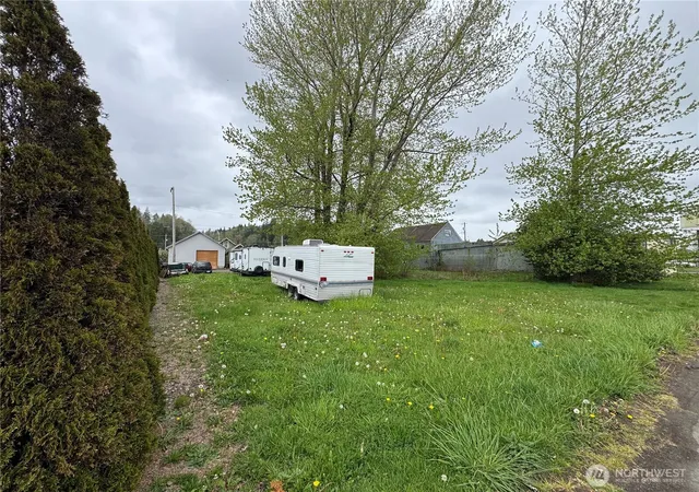 Photo 3 of Land for sale at 2210 Simpson Ave, Aberdeen, WA 98520 | MLS# NWM2512165 | Listing updated on 2026-09-21
