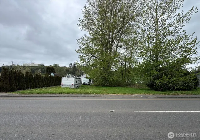 Photo 3 of Land for sale at 2210 Simpson Ave, Aberdeen, WA 98520 | MLS# NWM2512165 | Listing updated on 2026-09-21