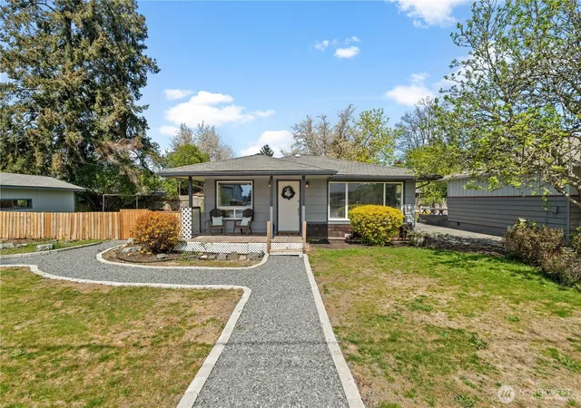 Photo 3 of Single family home for sale at 1209 Wheeler St S, Tacoma, WA 98444 | MLS# NWM2512209 | Listing updated on 2026-09-30