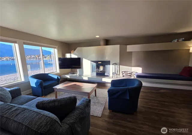 Photo 4 of Multi family home for sale at 1 Lakeside 714 I, Manson, WA 98831 | MLS# NWM2512224 | Listing updated on 2026-09-21