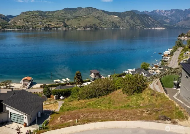Land for sale at 209 Apple Ave, Chelan, WA 98816 | MLS# NWM2512228