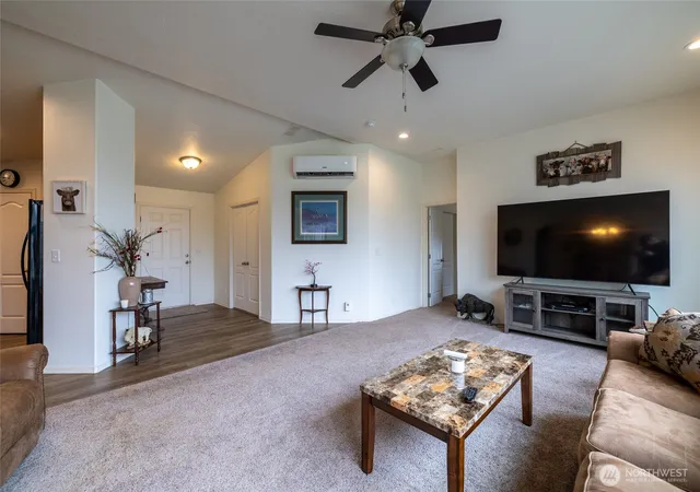 Photo 3 of Manufactured home for sale at 122 Doty St, Doty, WA 98539 | MLS# NWM2512320 | Listing updated on 2026-09-21