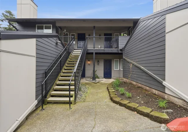Photo 1 of Condo for sale at 6208 Ne 17th Avenue #J73, Vancouver, WA 98665 | MLS# NWM2512330 | Listing updated on 2026-09-21