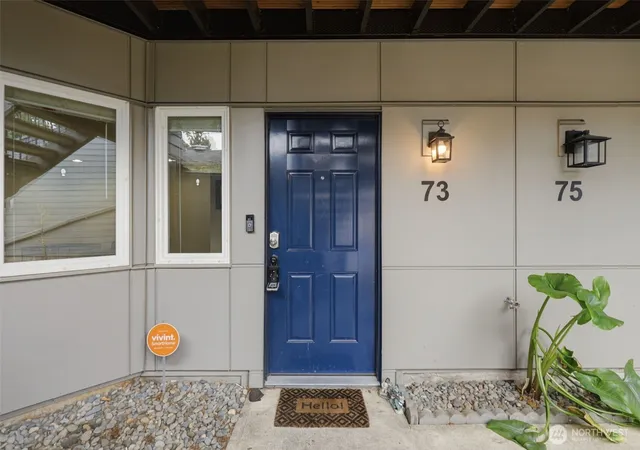 Photo 2 of Condo for sale at 6208 Ne 17th Avenue #J73, Vancouver, WA 98665 | MLS# NWM2512330 | Listing updated on 2026-09-21