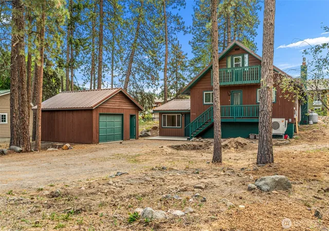 Photo 3 of Single family home for sale at 11655 River Bnd Dr, Leavenworth, WA 98826 | MLS# NWM2512395 | Listing updated on 2026-09-28
