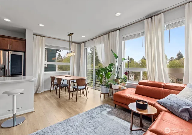Townhouse for sale at 8226 S 132nd Street, Seattle, WA 98178 | MLS# NWM2512415