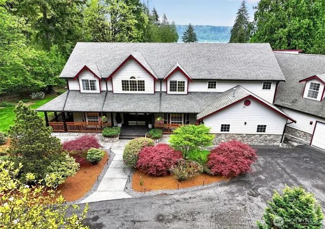Photo 4 of Single family home for sale at 24520 Northeast 196th, Woodinville, WA 98077 | MLS# NWM2512482 | Listing updated on 2026-09-22