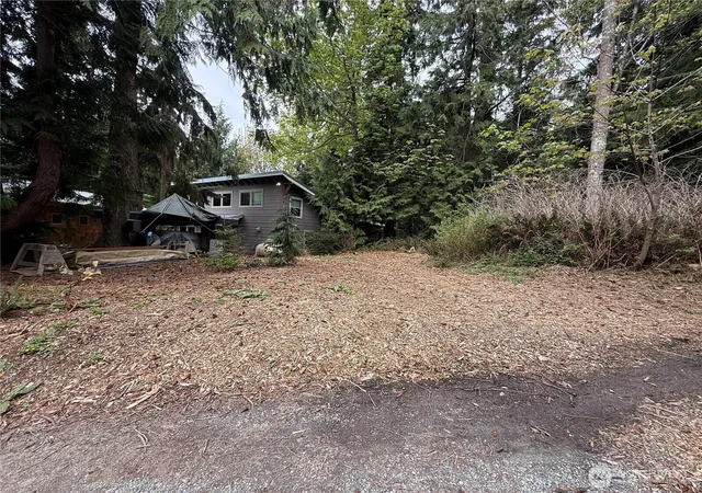 Photo 3 of Land for sale at 4408 Anaco Beach Rd, Anacortes, WA 98221 | MLS# NWM2512491 | Listing updated on 2026-09-21