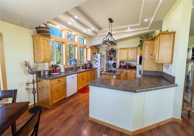 Photo 4 of Manufactured home for sale at 23 Razor Rd, Tonasket, WA 98855 | MLS# NWM2512540 | Listing updated on 2026-09-21