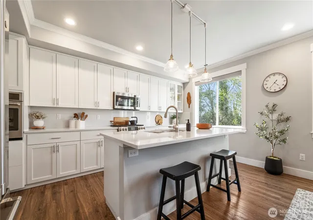 Photo 4 of Sale Pending at 1225 Adams St, Steilacoom, WA 98388 | MLS# NWM2512587 | Listing updated on 2026-09-25