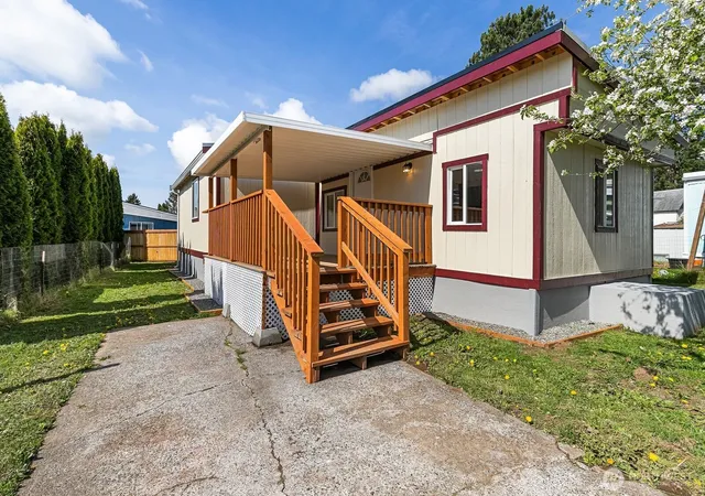 Photo 1 of Manufactured home for sale at 2392 Douglas Rd #19, Ferndale, WA 98248 | MLS# NWM2512613 | Listing updated on 2026-09-21