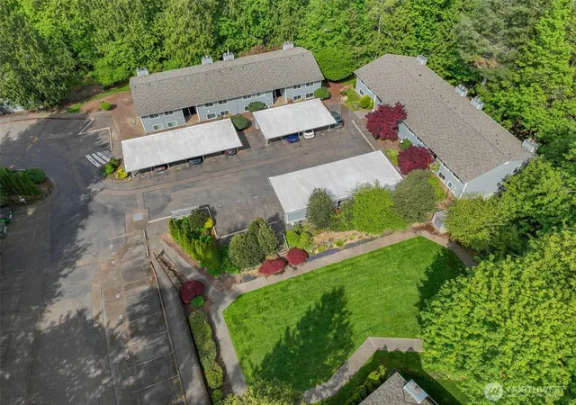 Photo 2 of Condo for sale at 2949 Se Mile Hl #C-3, Port Orchard, WA 98366 | MLS# NWM2512856 | Listing updated on 2026-09-21