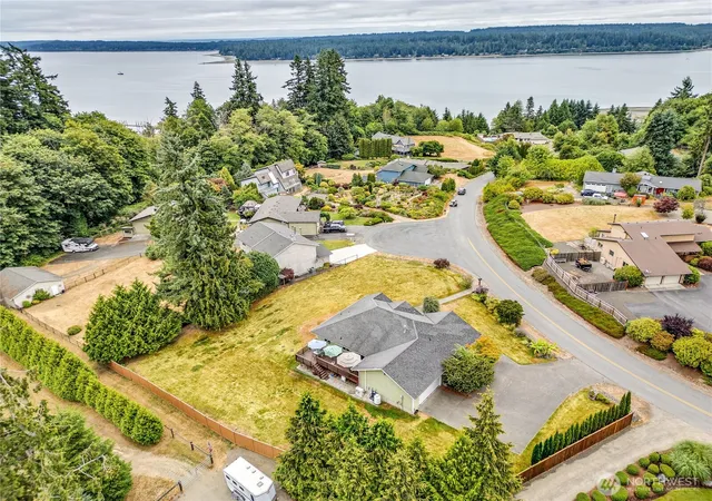 Photo 2 of Single family home for sale at 2560 Ne William E Sutton Rd, Bremerton, WA 98311 | MLS# NWM2512860 | Listing updated on 2026-09-21